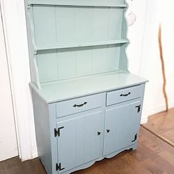kitchen pantry
