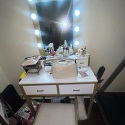 Vanity With Lights