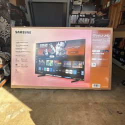 Samsung 50” Smart TV