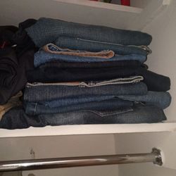 21 Pairs Of Men's Pants