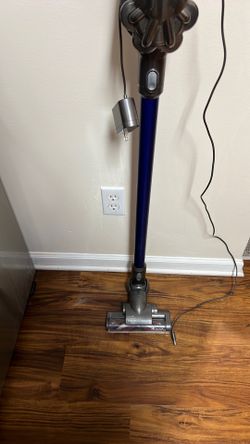 Dyson vacuum max.