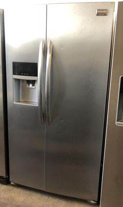 Frigidaire Side-by-Side Stainless Counter Depth Steel Refrigerator
