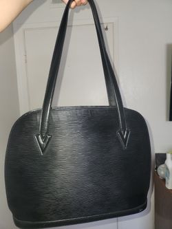 Authentic Louis Vuitton Black Epi Lussac Shoulder Tote Bag