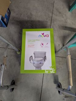 Nova Elongated Toilet Seat Riser