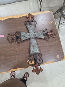 Decorative cross