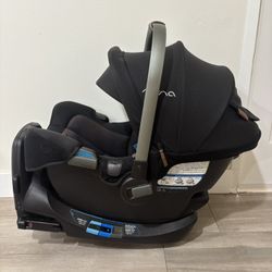 Nuna PIPA™ RX Car Seat & Base