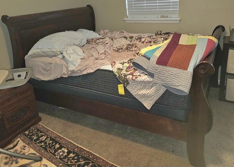 Queen Bed With Mattress And Box Spring