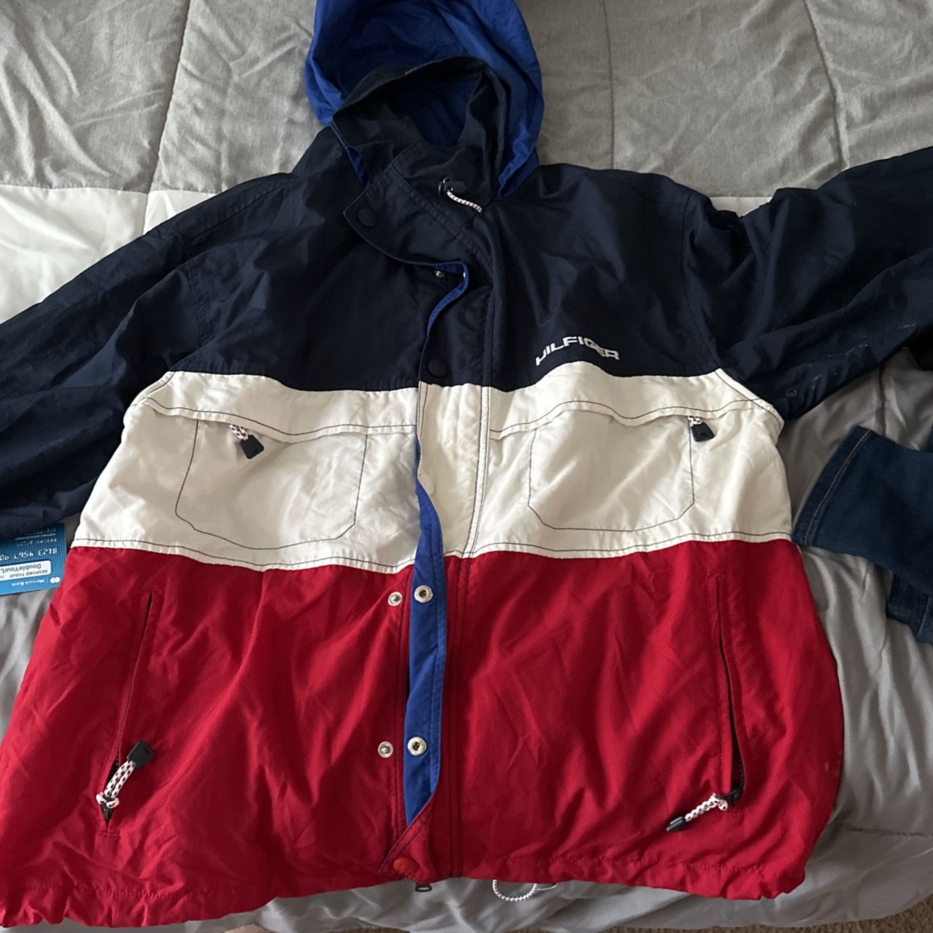 New Tommy Hilfiger Men’s Jacket