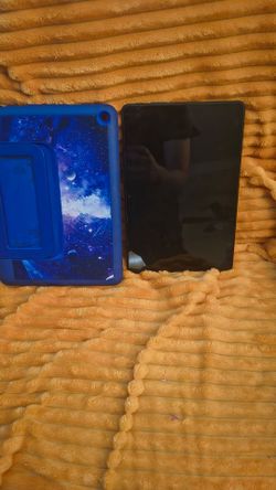Tablet with space case