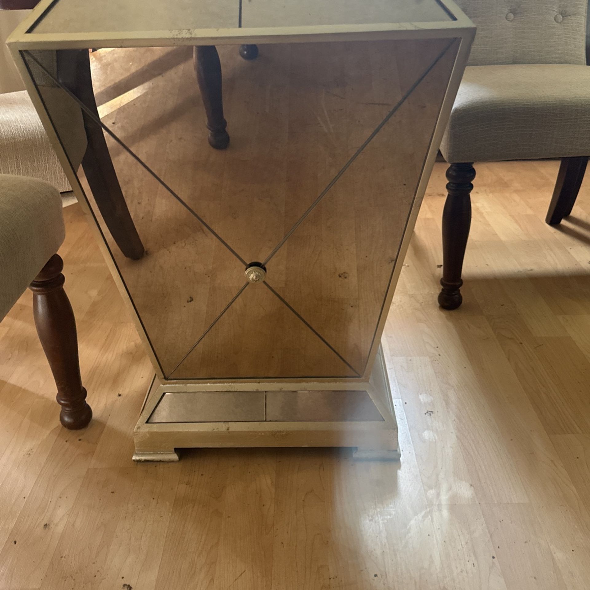 Z Galerie Dining Table 