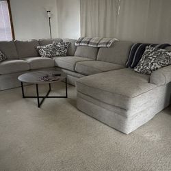 La-Z-Boy Sectional With Storage Chaise