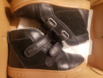 Tollder Ugs Boots 