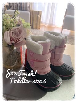 New! Joe fresh toddler, winter boots! Extra warm and waterproof!