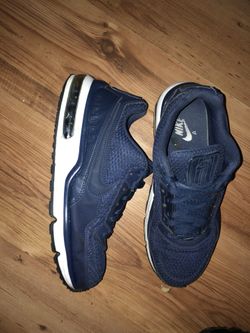 Nike air max size 9.5 deals
