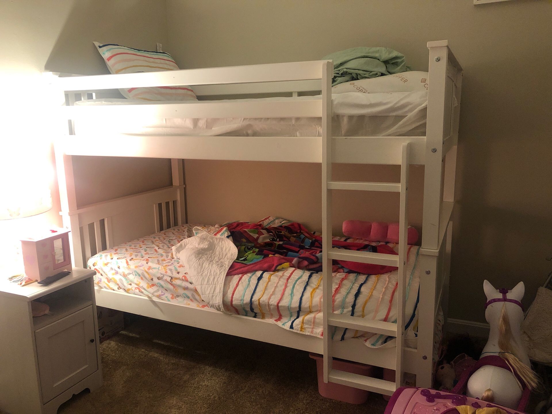 Twin Bunk Bed