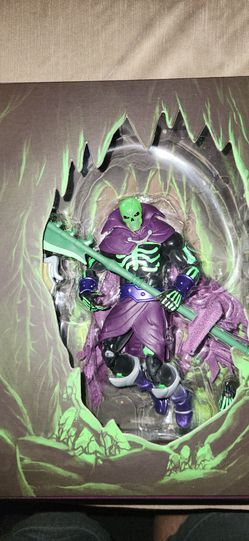 Masters Of The Universe Heman Revelation SDCC Scare Glow