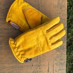 Give’r Gloves Small Good For Kids