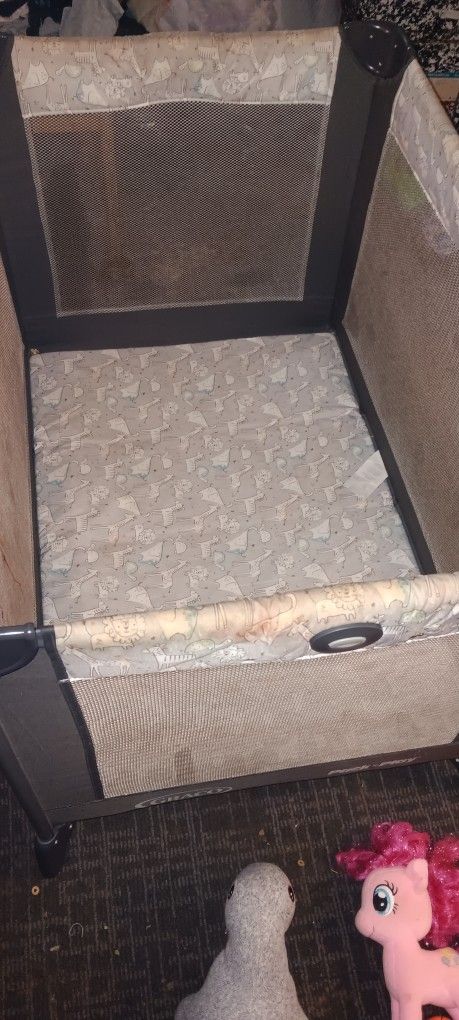 Graco Pack N Play Playpen
