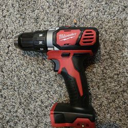 Milwaukee Drill Driver 