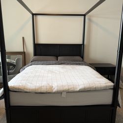 A Queen Poster Bedroom Set.