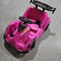 CostWay - 6V Battery Powered Car Ride On