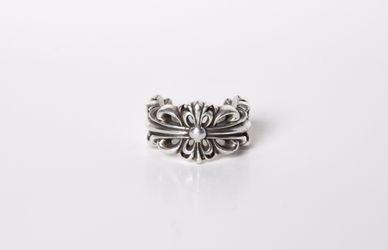 Chrome Hearts “Double Floral” Ring 92/08