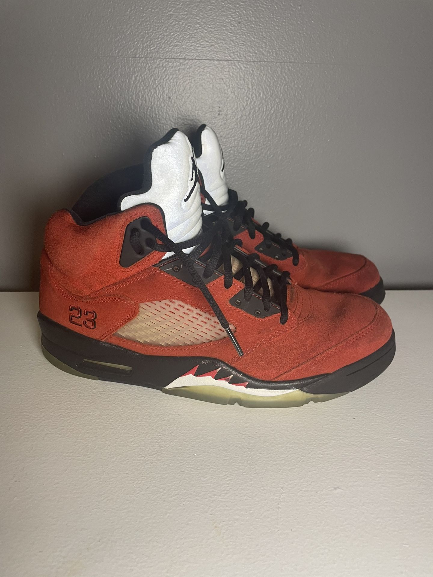 Jordan 5 Raging Bull 2021