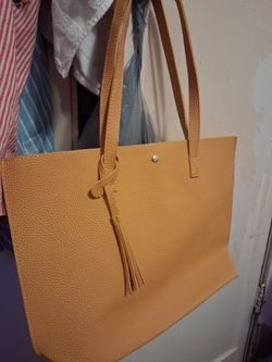 Women's Tote Bag (new)