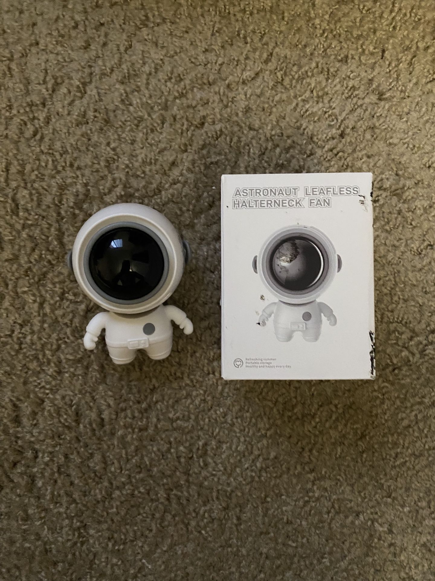 Astronaut Leafless Halterneck Fan