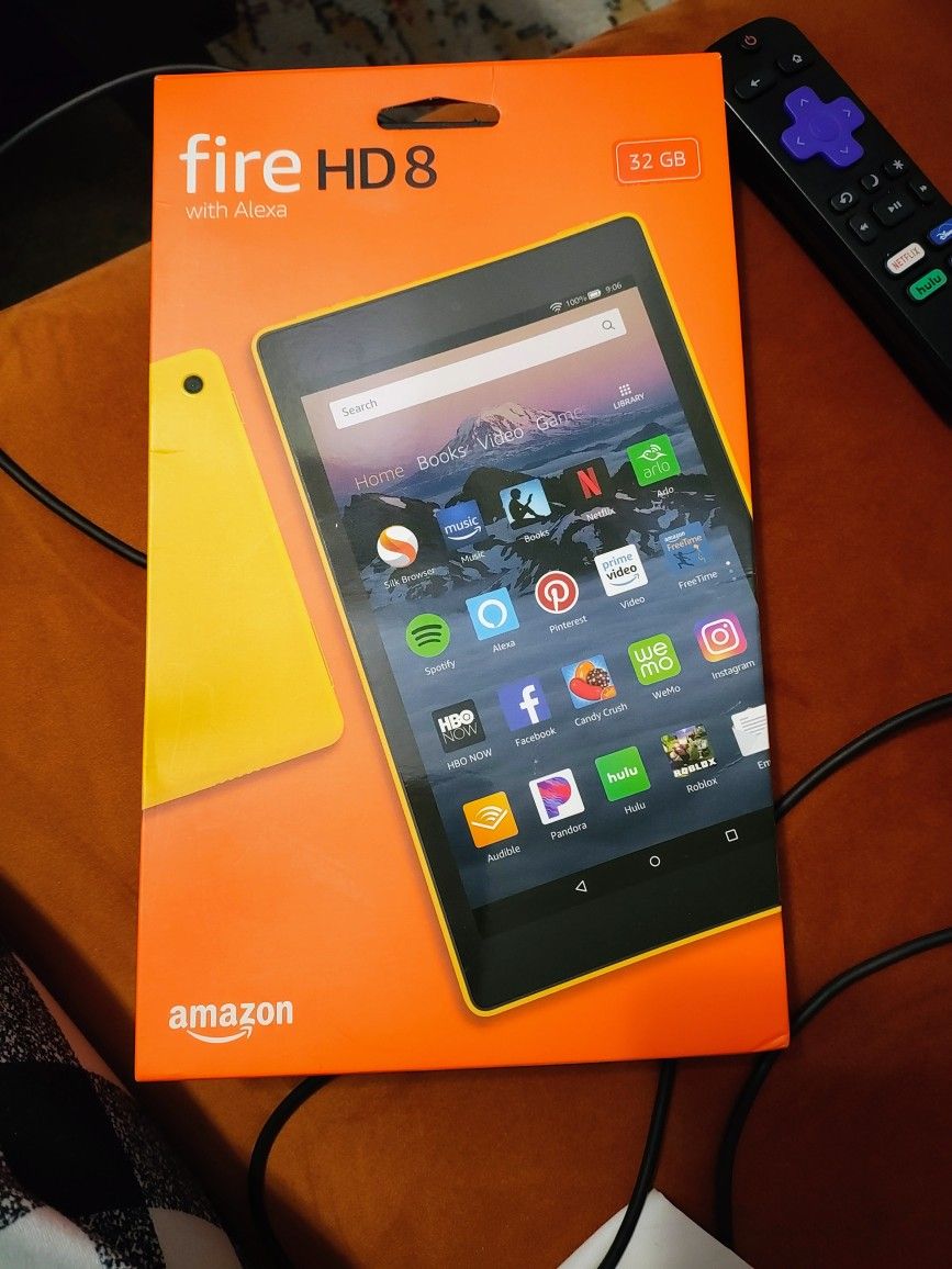 Fire HD 8 Tablet and Fire HD 8 Show Mode Dock