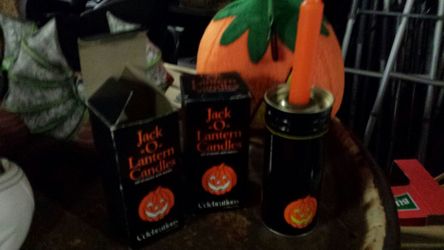 2 boxes of celebrations by Sylvestri jack o lantern candles set of 7 with holder per box