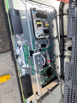 65 in hisense tv Part