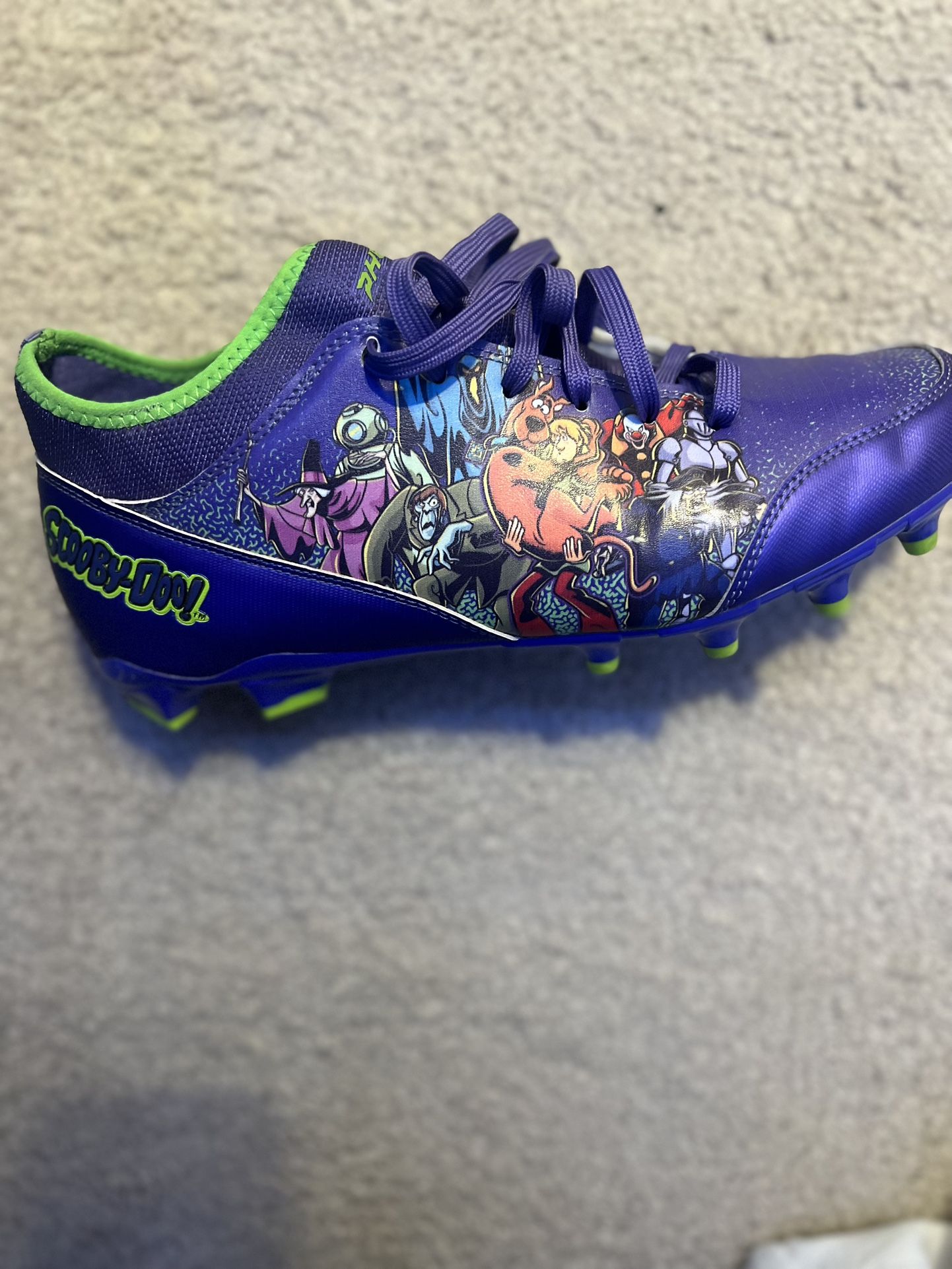 Scooby Dooby Doo Football Cleats Size 10 And A Half