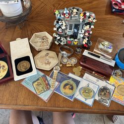 Disney Cast Member Coins, Challenges, Frames, Watches, Collectibles