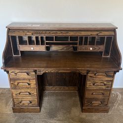 Solid Oak Roll-Top  Desk.  Smoke Free Home. $150 Old Spanish Trail And Escalate Area