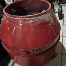Husky Electric Concrete Mixer – 1/2 HP – Works Great