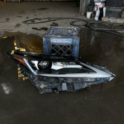 2021 lexus RX 350 headlight 