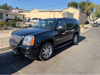 2011 GMC Yukon Denali