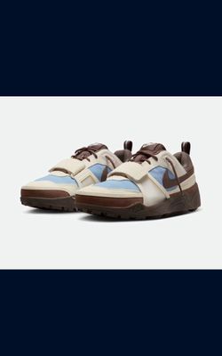 Travis Scott Zoom Field Jaxx Leche Blue Size 9.5