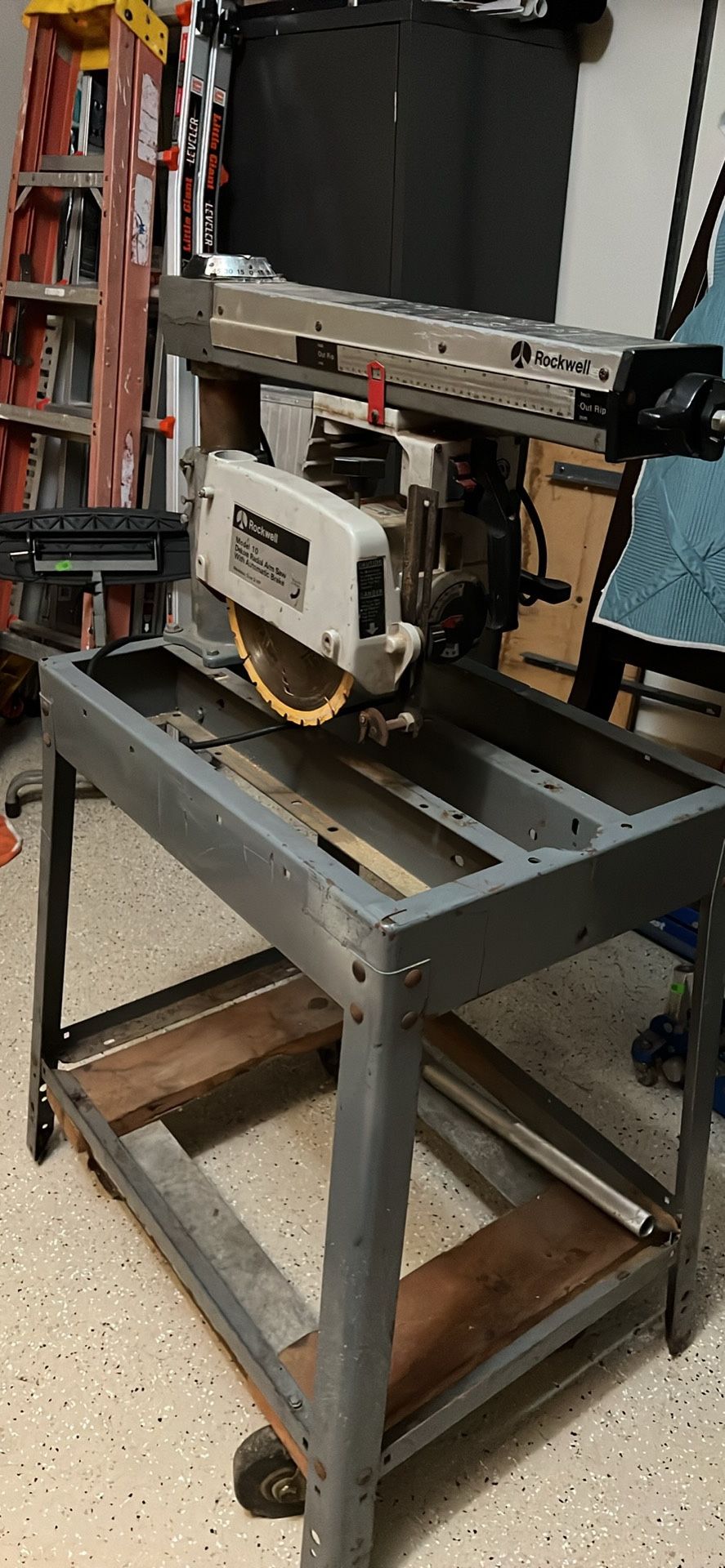 Rockwell Radial Arm Saw