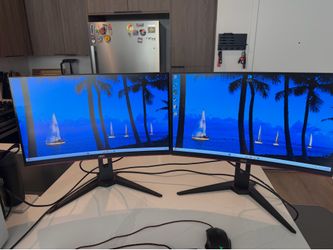 AOC Curved LCD Monitors 24”