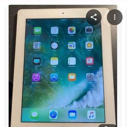 White iPad 4th Generation 