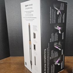New Dyson Airwrap i.d.™ multi-styler and dryer Straight+Wavy
