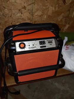 ION Job Rocker Plus BT Speaker