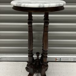 Victorian Round Marble Top Wood Base Plant Stand/Side Table 25.5”H x 15” Dia