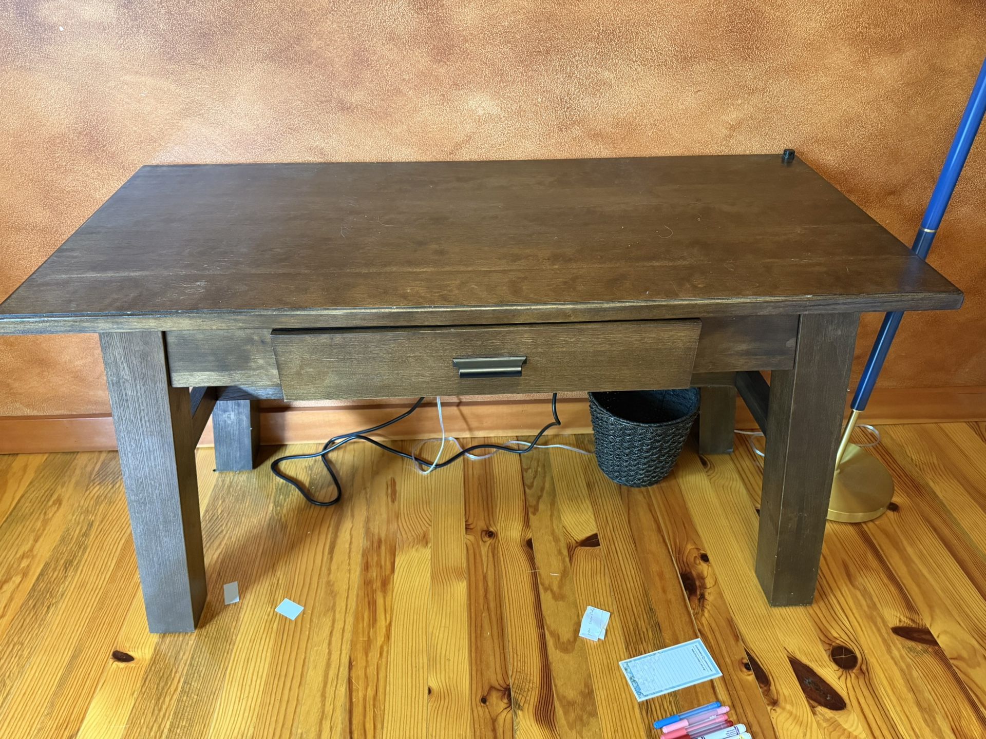 Computer Desk With Built In Power