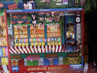 Vintage Bookshop - White Mountain puzzle