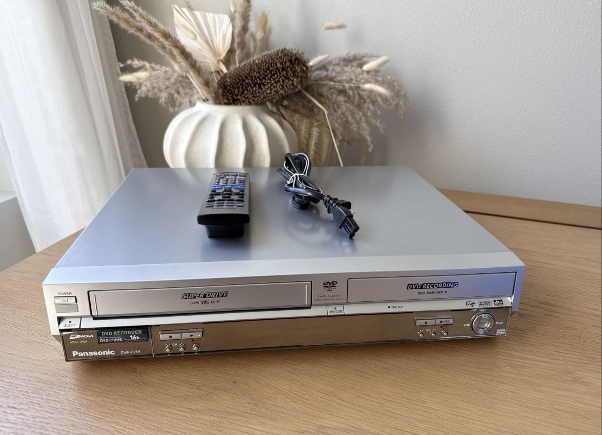 Panasonic VCR & DVD Player RECORDER DMR-E75V VHS DVD-R Transfer Tested! W/Remote
