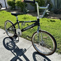 90’s Diamond Back Viper 