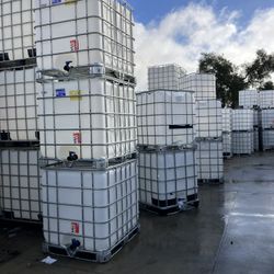 275 Gallon IBC Totes  Metal Caged  330 Gallon  Water Tanks